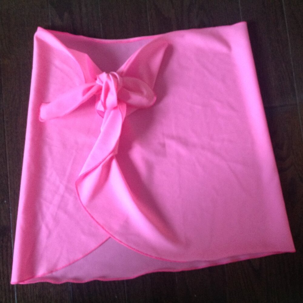 Brand New Hot Neon Barbie Pink Bikini Wrap Sarong Coverup Size Standard